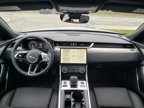 New 2024 Jaguar XF R-Dynamic SE image 13