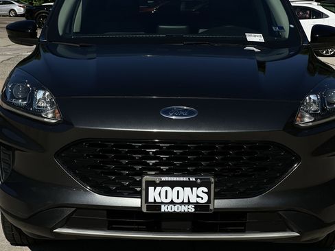 Used 2020 Ford Escape SE Sport AWD/4WD image 12