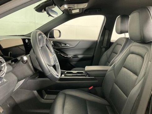 Used 2025 Chevrolet Equinox LT w/ Convenience Package II AWD/4WD image 21