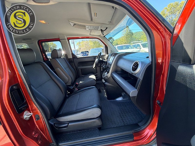 Used 2004 Honda Element EX image 16