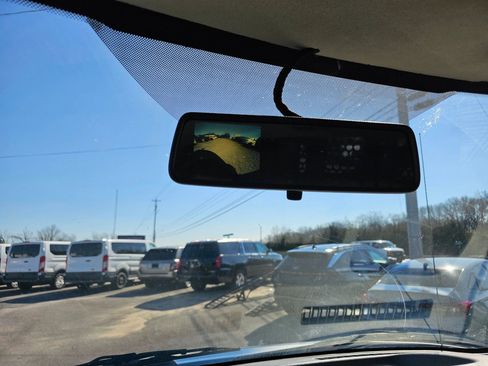 Used 2014 Chevrolet Express 2500 w/ Cold Climate Package image 14