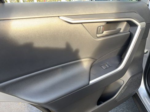 New 2025 Toyota RAV4 LE image 18