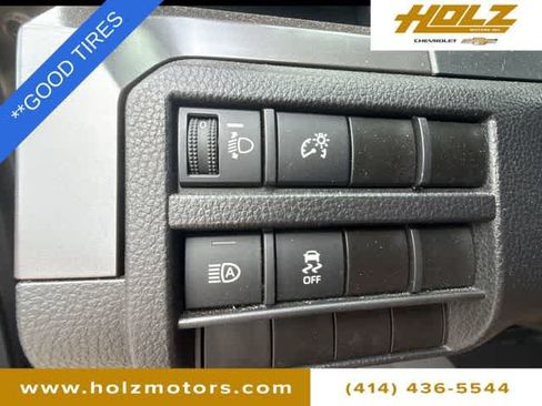 Used 2024 Toyota Tacoma TRD Sport AWD/4WD image 9
