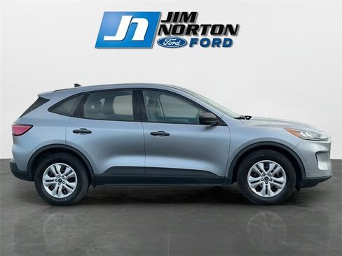 Used 2022 Ford Escape S image 2