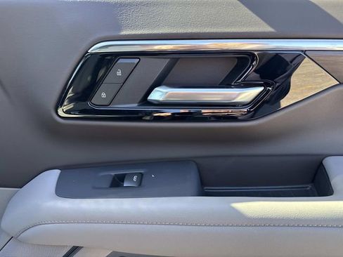 New 2026 Chevrolet Tahoe LS w/ LPO, Dark Essentials Package RWD image 33