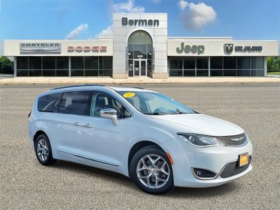 Used 2018 Chrysler Pacifica Limited
