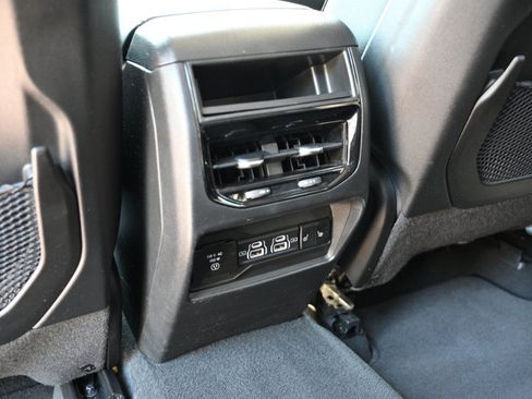 Used 2023 Jeep Grand Cherokee 4WD 4xe image 21