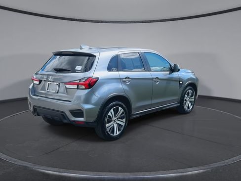 Used 2024 Mitsubishi Outlander Sport ES AWD/4WD image 8