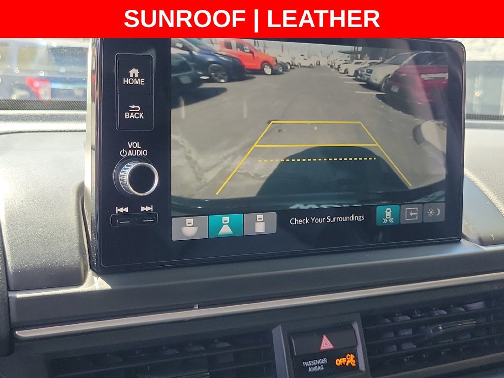 Used 2024 Honda Pilot Touring image 32