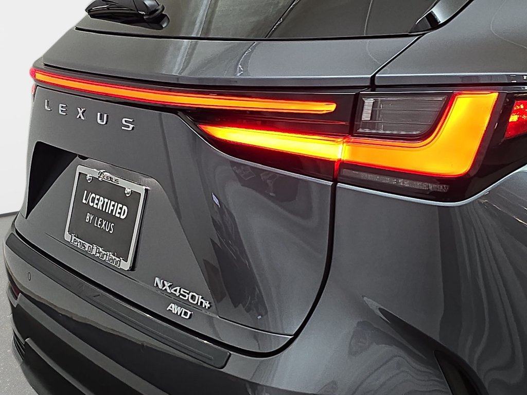 Used 2026 Lexus NX 450h+ AWD w/ Accessory Package (Z2) image 31