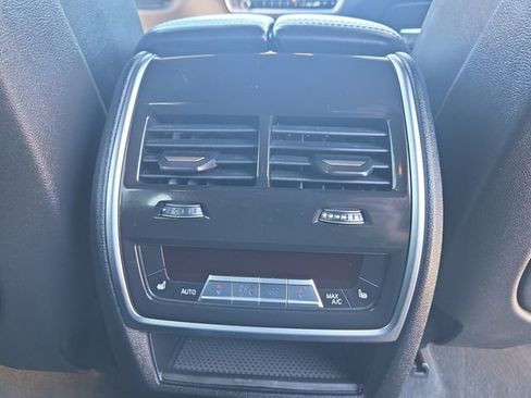 Used 2023 BMW X5 xDrive45e image 33