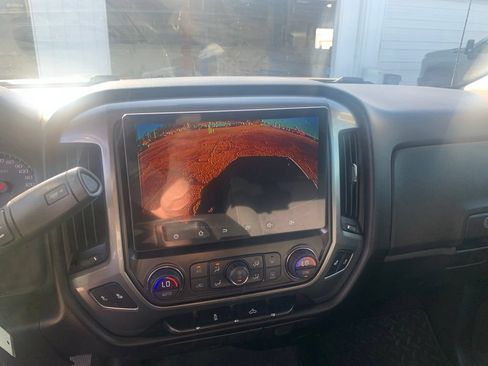 Used 2018 Chevrolet Silverado 1500 LT w/ All Star Edition AWD/4WD image 21