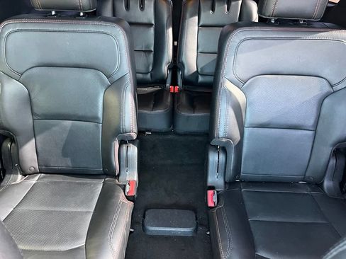 Used 2018 Ford Explorer Sport w/ Equipment Group 401A AWD/4WD image 25