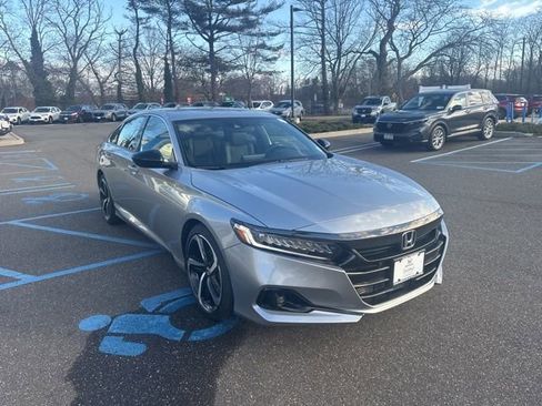 Used 2022 Honda Accord Sport image 10