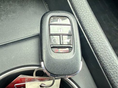 Used 2023 Honda Pilot Elite image 53