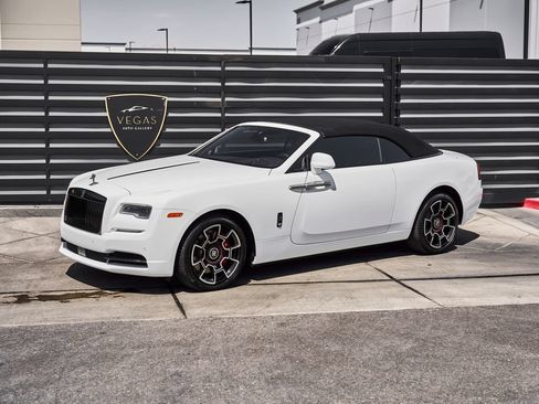 Used 2020 Rolls-Royce Dawn RWD image 7