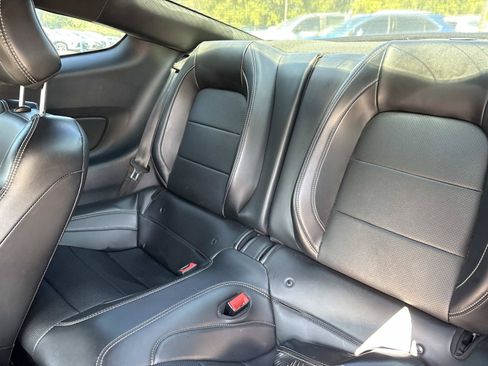 Used 2020 Ford Mustang GT Premium w/ GT Performance Package RWD image 18