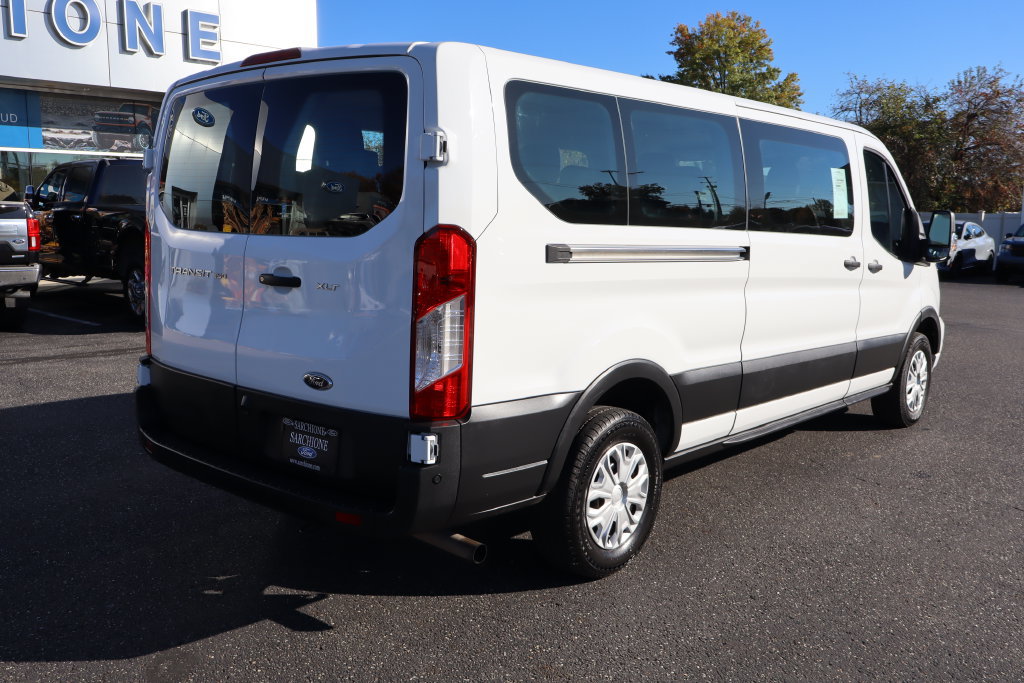 Used 2025 Ford Transit 350 XLT RWD image 3