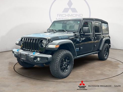 Used 2024 Jeep Wrangler Unlimited AWD/4WD image 7