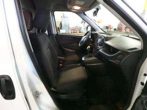 Used 2022 RAM ProMaster City Tradesman FWD image 16