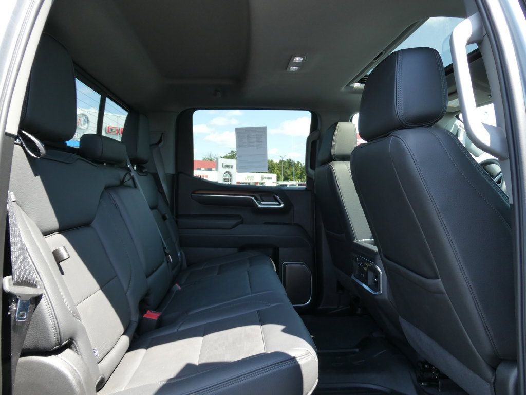 Certified 2025 GMC Sierra 1500 Denali w/ Technology Package AWD/4WD image 16