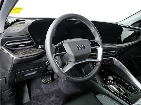 New 2025 Audi Q5 Premium Plus image 4