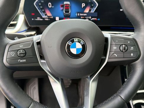 Used 2025 BMW X2 xDrive28i w/ Premium Package AWD/4WD image 16