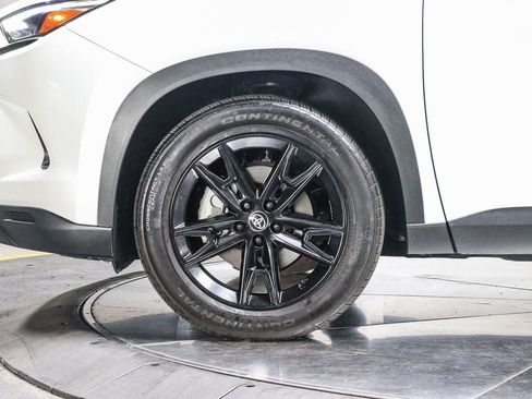 Certified 2025 Toyota Grand Highlander AWD Hybrid image 10