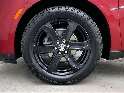 Certified 2023 Buick Enclave Essence w/ Experience Buick Package image 10