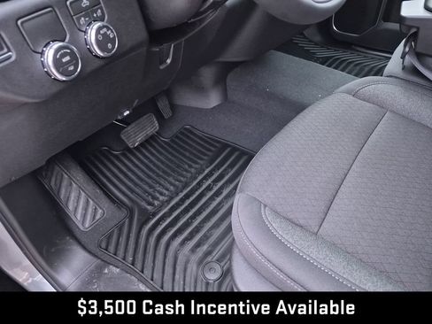 New 2026 GMC Sierra 1500 SLE w/ Preferred Package RWD image 23