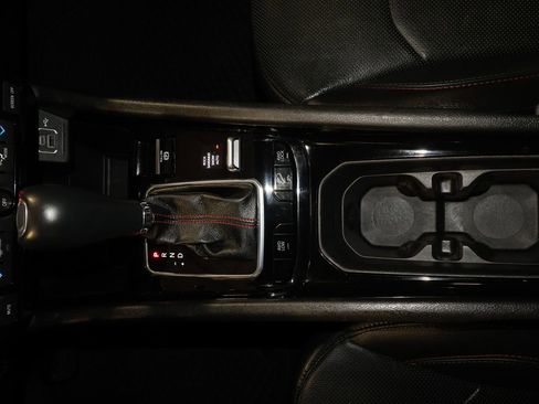 Used 2022 Jeep Compass Trailhawk w/ Trailhawk Elite Group image 15