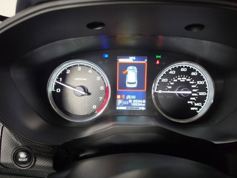 Used 2023 Subaru Forester Touring image 34