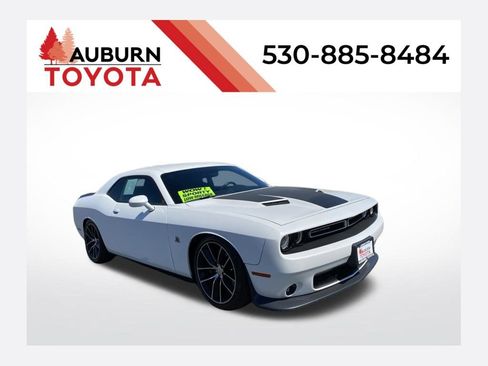 Used 2016 Dodge Challenger R/T Scat Pack w/ Driver Convenience Group RWD image 1