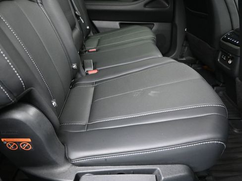 Used 2023 INFINITI QX60 Pure image 23