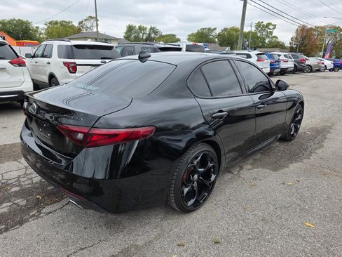 Used 2021 Alfa Romeo Giulia Ti w/ Nero Edizione image 7