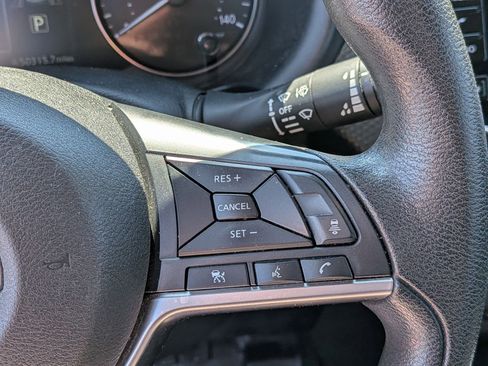 Used 2023 Nissan Kicks SV FWD image 14