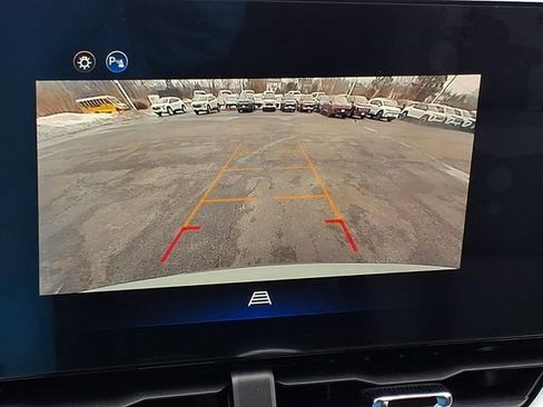 New 2026 Chevrolet Equinox LT w/ Convenience Package II FWD image 14