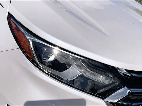 Used 2020 Chevrolet Equinox Premier FWD image 27
