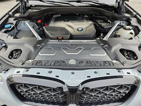 Certified 2023 BMW X4 xDrive30i w/ M Sport Package image 25
