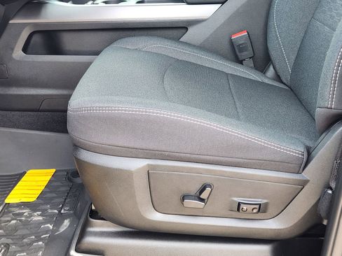 New 2025 RAM 2500 Lone Star image 21