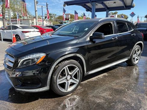 Used 2016 Mercedes-Benz GLA 250 w/ Premium Package image 13