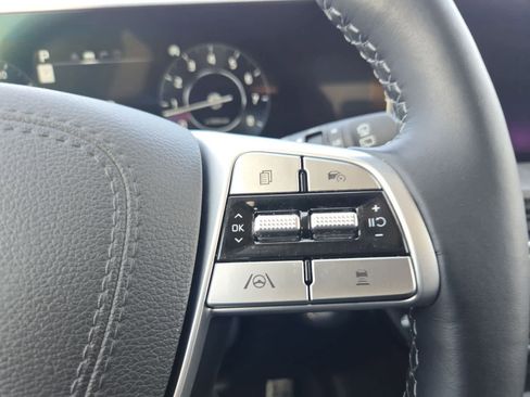 Used 2025 Kia Telluride SX image 24