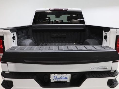 Used 2023 GMC Sierra 1500 Elevation AWD/4WD image 32