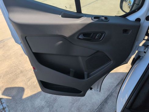 New 2026 Ford Transit 250 148 Medium Roof w/ Load Area Protection Package image 25
