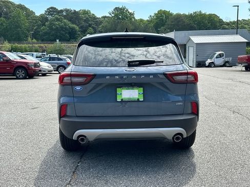 New 2025 Ford Escape SE w/ PHEV Premium Package FWD image 6