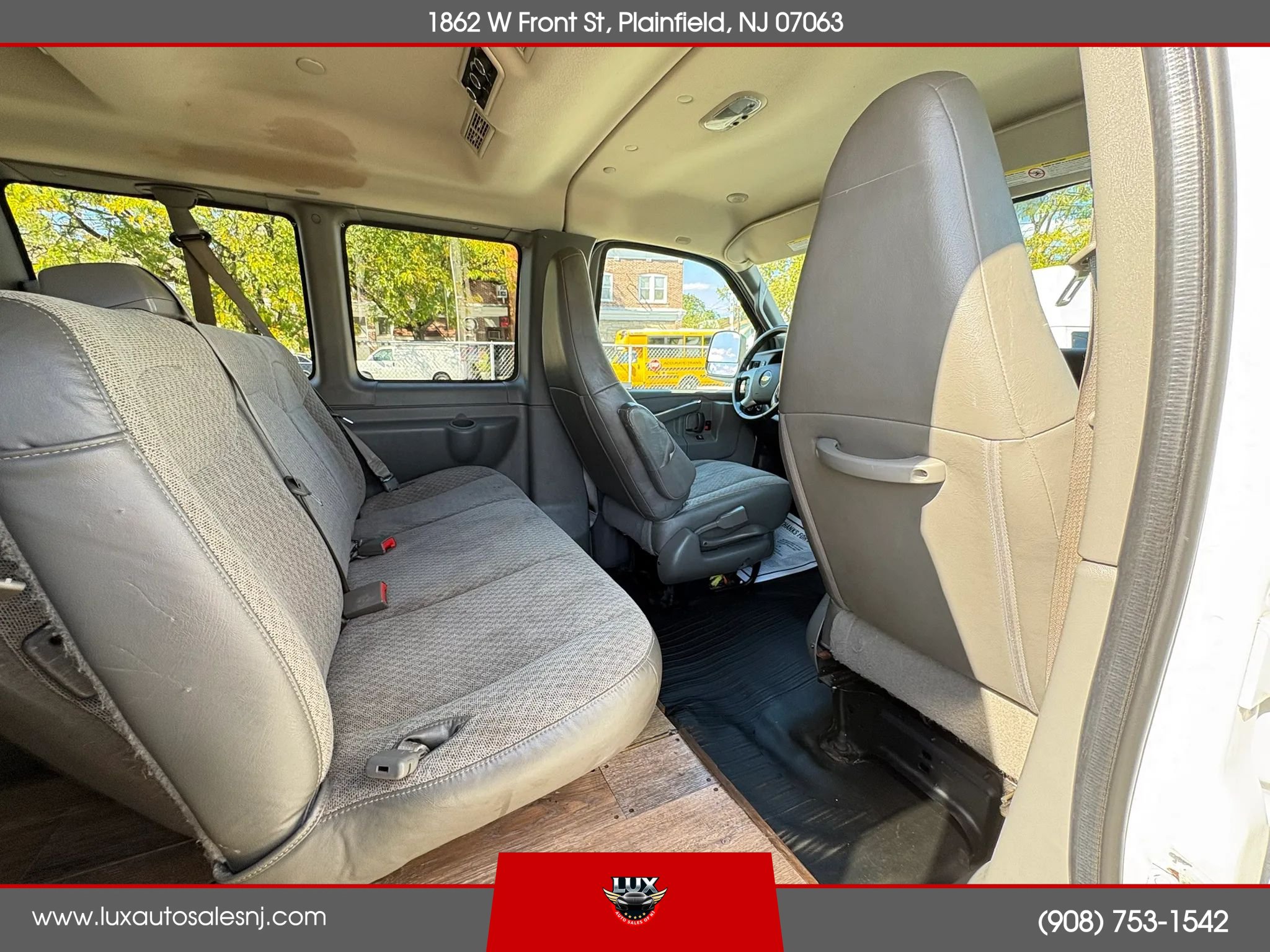 Used 2016 Chevrolet Express 2500 LS RWD image 31