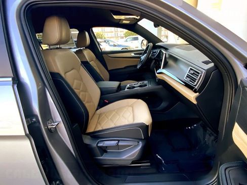 New 2026 Volkswagen Atlas Cross Sport SE AWD/4WD image 35