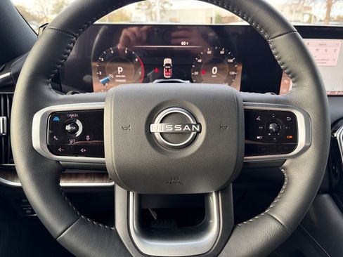 New 2026 Nissan Armada SL w/ Captain's Chari Seat Package image 9