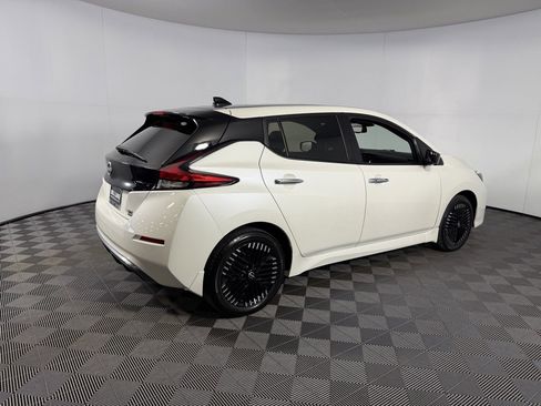 Used 2024 Nissan Leaf SV Plus image 5