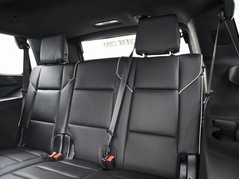 Used 2021 Cadillac Escalade Sport image 12